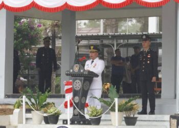 Pimpin Upacara HUT ke-81 RI di Lapas Warungkiara, Wabup Sukabumi Serahkan SK Remisi