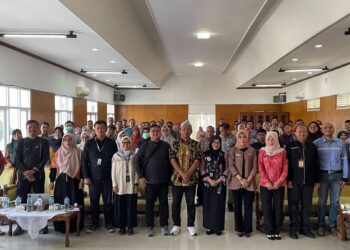 PERKUAT KAPASITAS TEKNIS DAN MANAJERIAL PHS, DINKES JABAR GELAR BIMTEK DI SUKABUMI