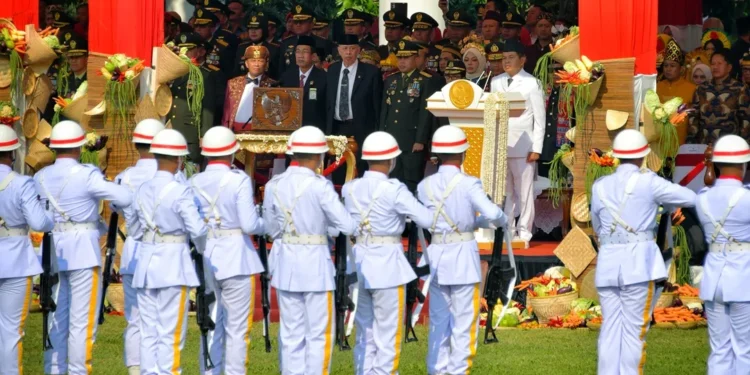 HUT ke-81 RI, Dedi Mulyadi Minta Maaf: Masih Ada 80 Ribu Warga Jabar Belum Nikmati Listrik