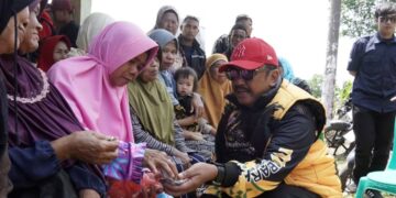 Bakti Sosial Jadi Prioritas, Bupati Semarakkan Rangkaian Ngalongok Dulur di Lembur